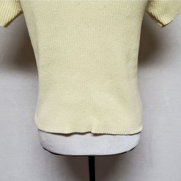VINTAGE 1990s GAP Butter Yellow Ribbed V-neck Short Sleeve Cropped Sweater Large - Picture 10 of 11
